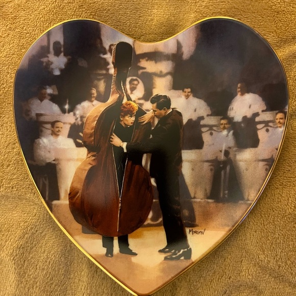 Heart-Shaped Art Piece with Brown and Gold Accents - Picture 13 of 16